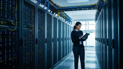 Data centre server racks engineered for a resilient 3CX enterprise deployment.